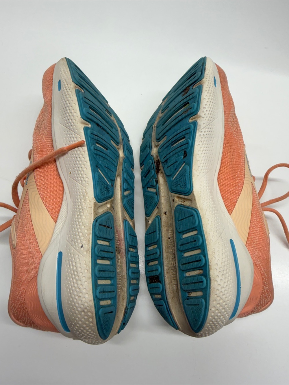 Brooks Ghost Max Sneakers Running Lace Up Athletic Shoes Orange Women’s Size 9.5 - Picture 5 of 9